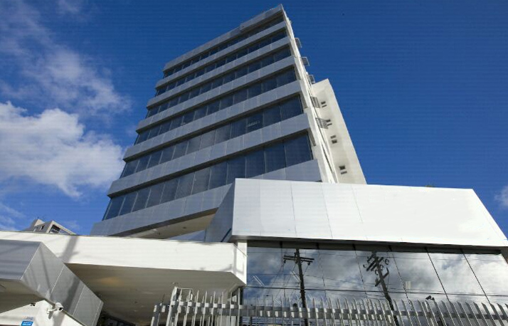 Edifício Comercial em Santos